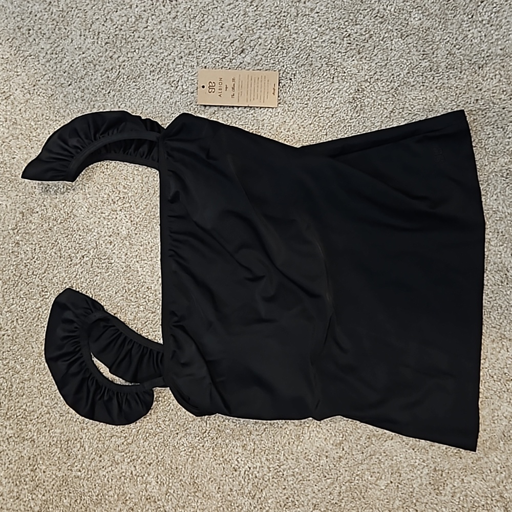 NWT! Bella Tankini- Bkack